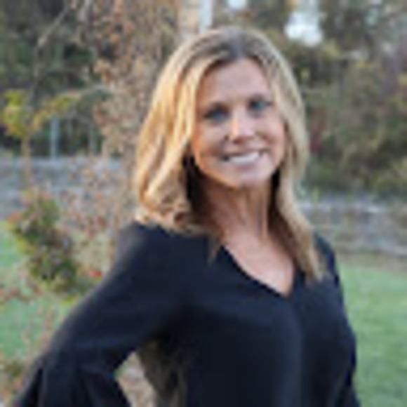 Meet your Posher, Peggy - Picture 1 of 1